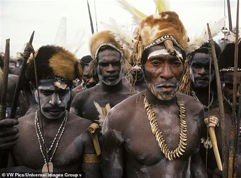 Inside the world’s last cannibal tribes that still eat。